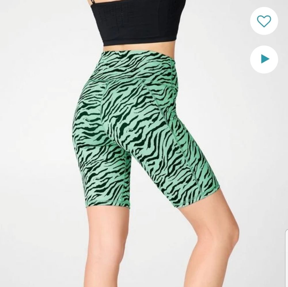 High-waisted Powerhold Shorts-Zebra print